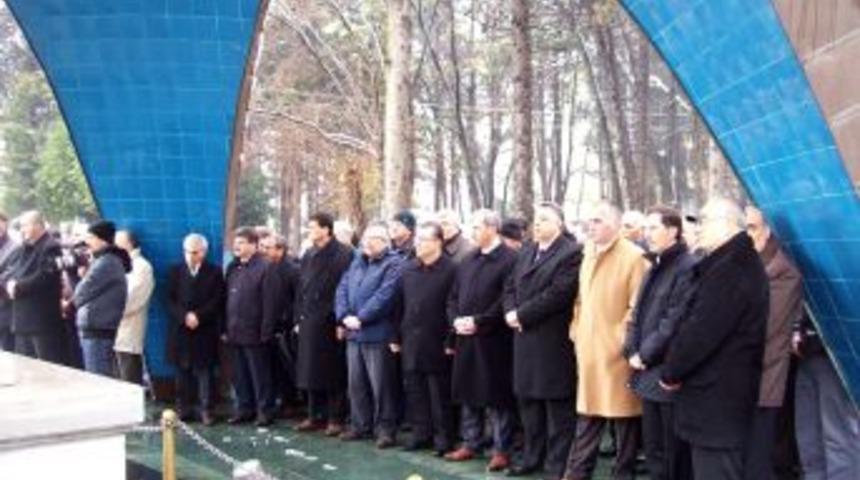 &Uuml;sk&uuml;dar Vapuru şehitleri Karam&uuml;rsel&rsquo;de anıldı