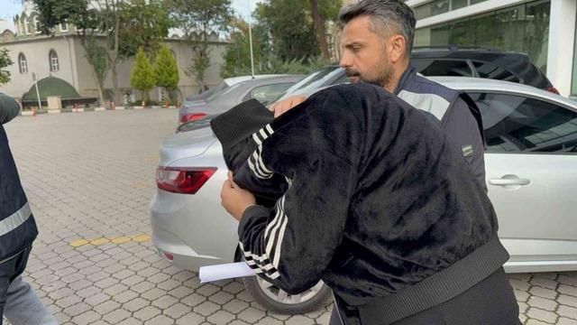 Sosyal medyada tanıştığı kişilerin tuzağına d&uuml;şt&uuml;: 300 bin liralık kredi &ccedil;ektirip gasp ettiler 2