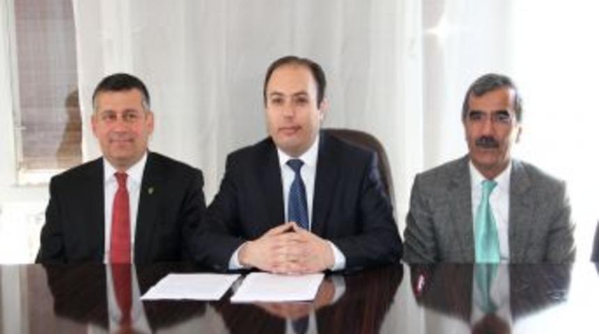 AK Parti Merkez İl&ccedil;e Başkanı &Ccedil;elebi: Muğla Belediyesi me&ccedil;hule giden bir gemi