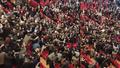 �stanbul Baro'sunda kavga ��kt�! Yumruklar havada u�u�tu