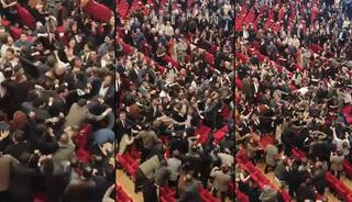 İstanbul Baro'sunda kavga &ccedil;ıktı! Yumruklar havada u&ccedil;uştu