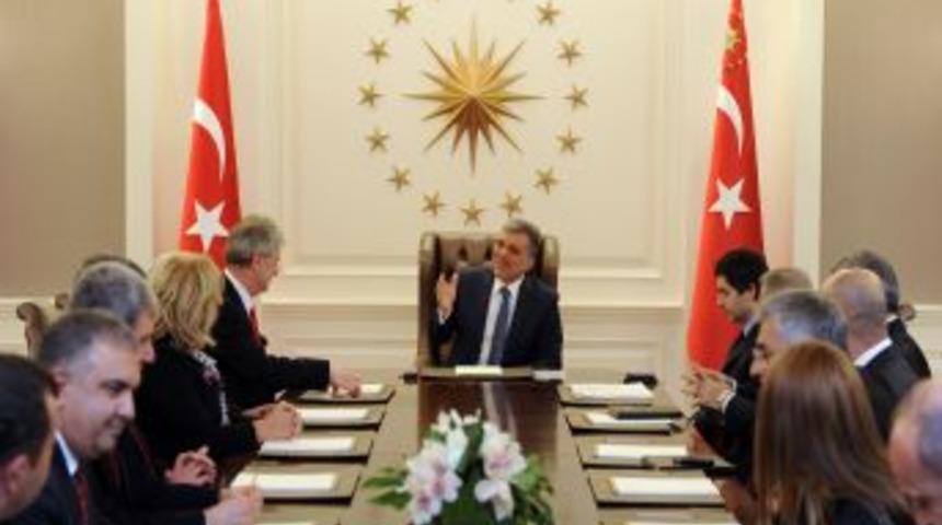 Cumhurbaşkanı G&uuml;l: Egeli sanayiciye g&uuml;veniyorum