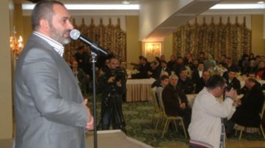 D&Uuml;SİAD'dan şiir dinletisi