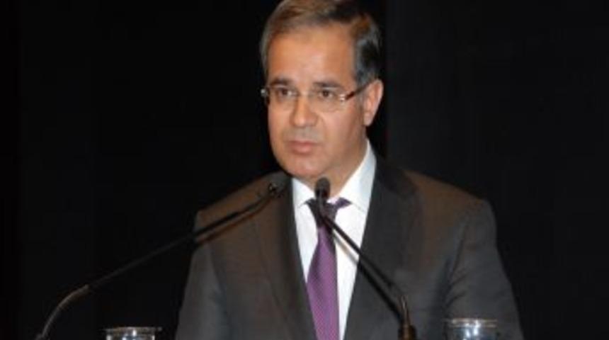 Vali Tapsız: Deprem kuşağındaki Burdur'da tedbir i&ccedil;in ge&ccedil; kalınmamalı