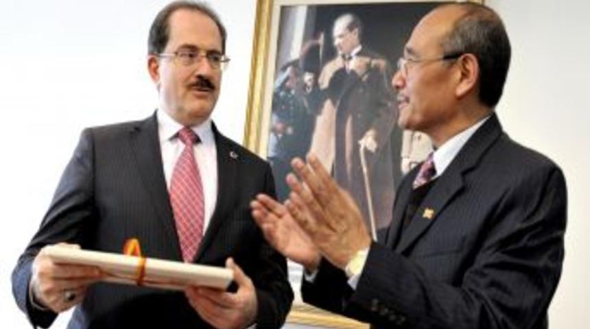 Himalayalar'daki Butan Krallığı da TOKİ'nin tecr&uuml;besinden faydalanacak