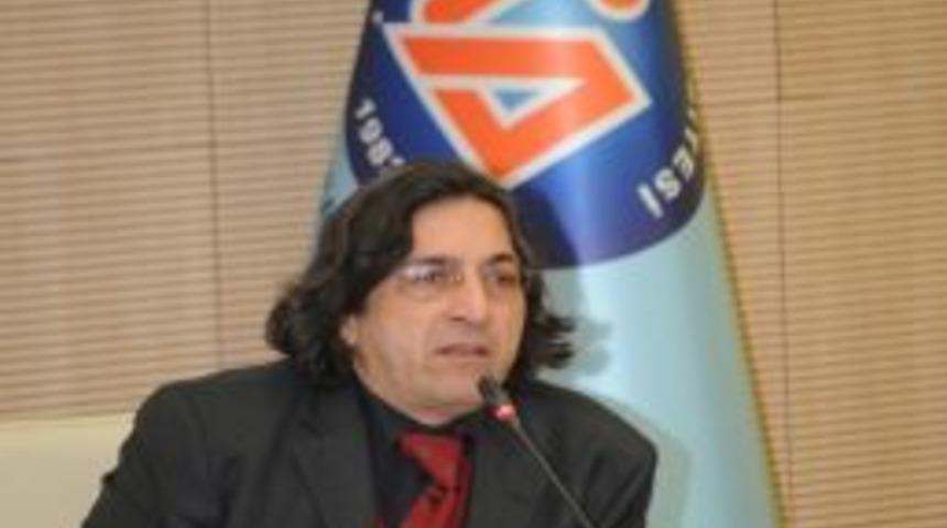 Anayasa hukuk&ccedil;usu Eral: Yeni anayasa bu yıl yapılmalı