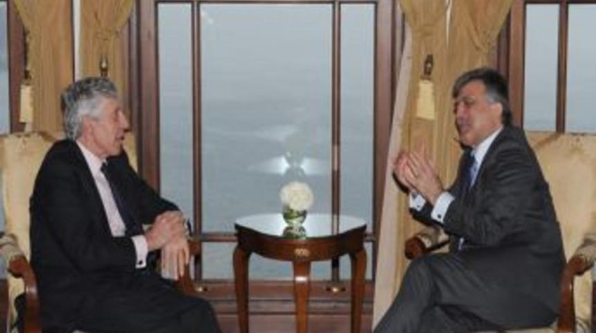 Cumhurbaşkanı G&uuml;l, Jack Straw'ı kabul etti