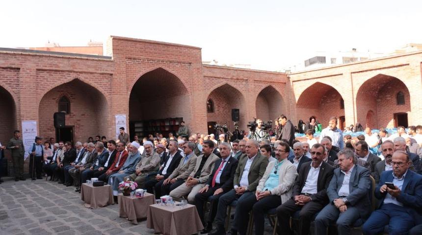 Şırnak'ta alim ve şair Melaye Ciziri, Kırmızı Medrese'de anıldı