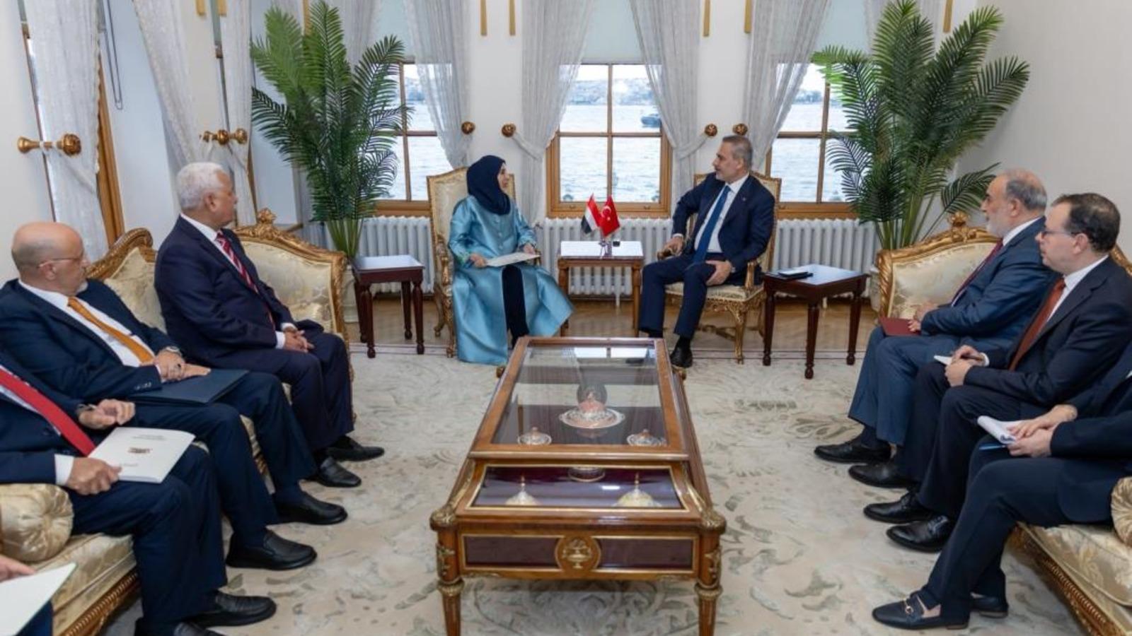 Dışişleri Bakanı Fidan, Yemen Dışişleri Bakanı Al-Zuba ile bir araya geldi