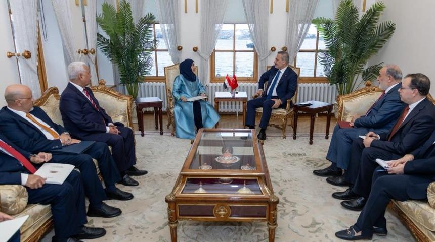 Dışişleri Bakanı Fidan, Yemen Dışişleri Bakanı Al-Zuba ile bir araya geldi
