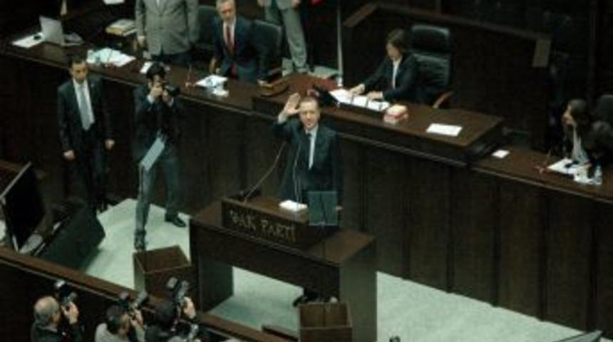 &Ccedil;ankırılı gen&ccedil;ler Başbakan'ı ziyaret etti