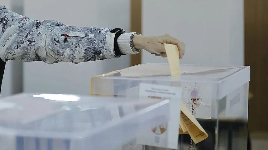 Sırbistan'da halk erken genel se&ccedil;im i&ccedil;in yarın sandık başına gidecek