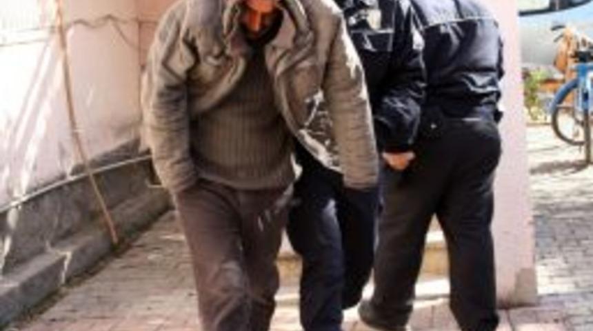 &Ouml;rg&uuml;t lideri hapse girince yerine karısını bırakmış