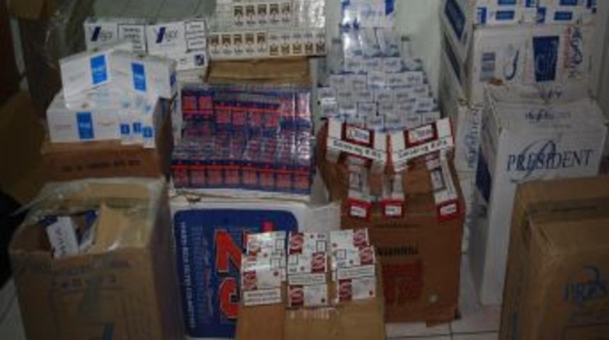 14 bin 630 paket ka&ccedil;ak sigara yakalandı