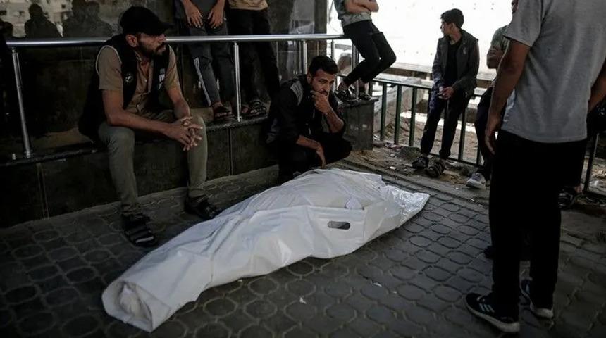 İsrail'in Gazze'ye saldırılarında biri &ccedil;ocuk 4 Filistinli hayatını kaybetti