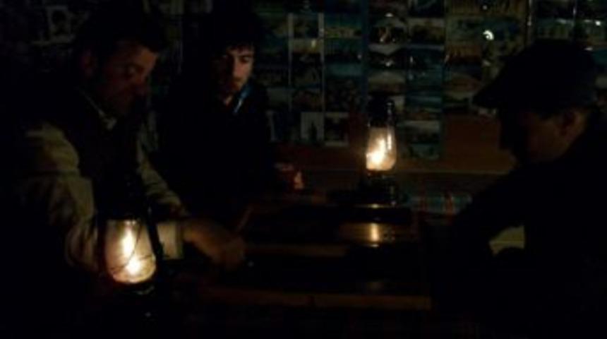 &Ccedil;anakkale geceyi karanlıkta ge&ccedil;irdi