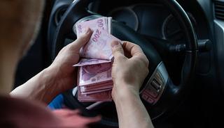 İkinci el ara&ccedil;ta sert fren: G&uuml;nde 5 bin kişi gelirken 100'e d&uuml;şt&uuml;