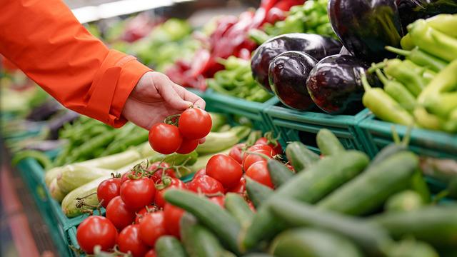 Marketlere yeni zorunluluk: Raflar değişecek, fiyatlar düşecek