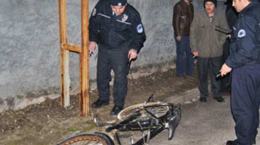 Ölüm, bisiklet üzerinde yakaladı