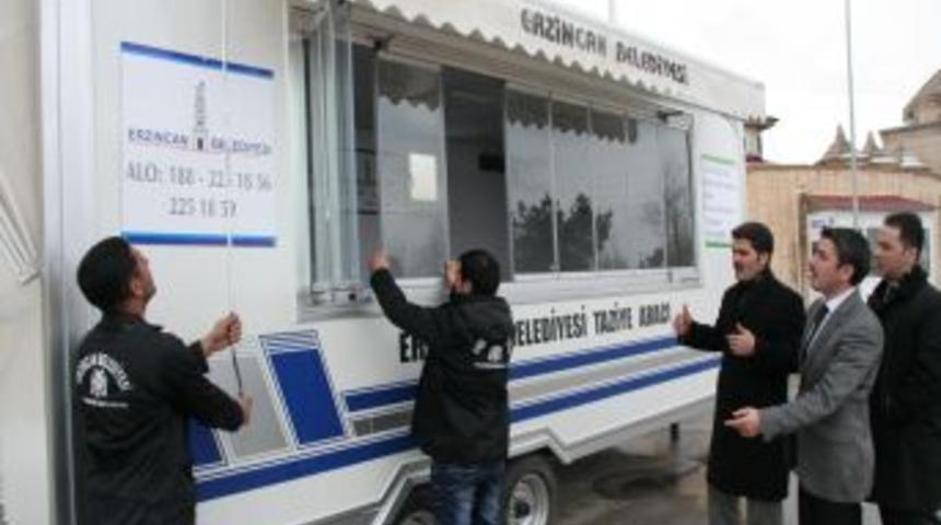 Erzincan Belediyesi, karavan tipi taziye aracını hizmete sundu