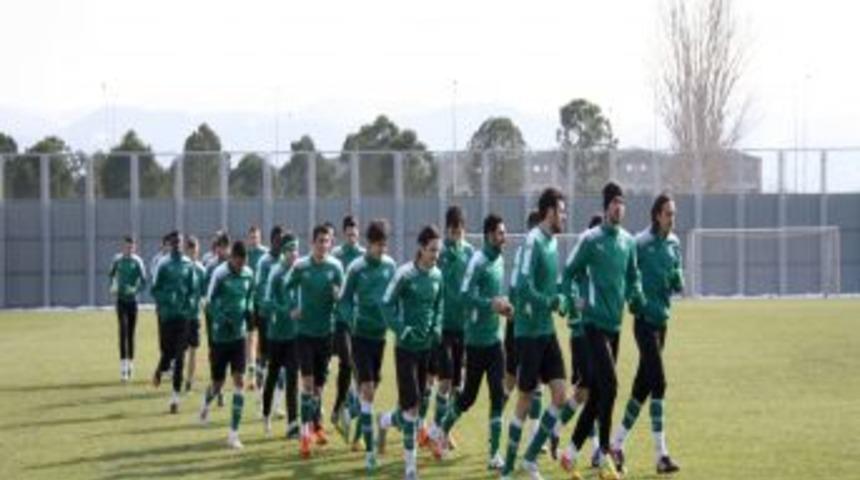 Bursaspor, Karabükspor hazırlıklarını sürdürdü