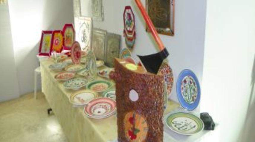 Mahkumların yaptığı &uuml;r&uuml;nler sergilenecek