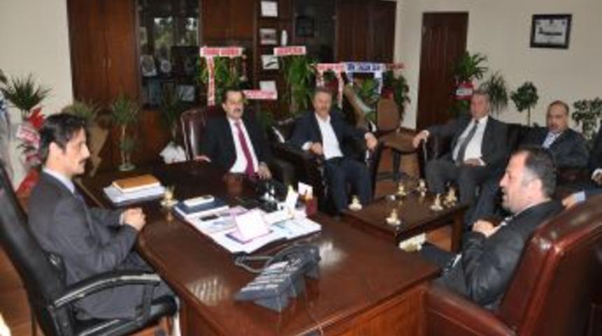 "Hastanelerdeki malzeme alımları toplu yapılacak"