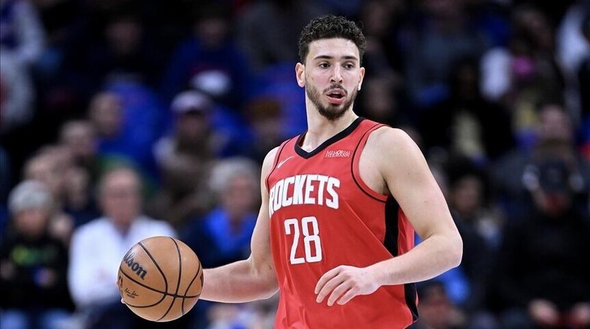 NBA'de Rockets'ın galibiyetine Alperen Şeng&uuml;n'den "double-double" katkı