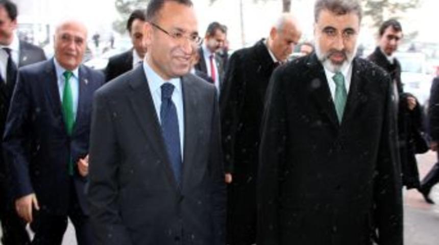 Bozdağ: B&uuml;y&uuml;kanıt&rsquo;ın ifade vermesi hukukun işlediğinin g&ouml;stergesidir