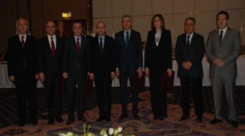 Bakan Şimşek, İzmir temaslarını Twitter'da paylaştı