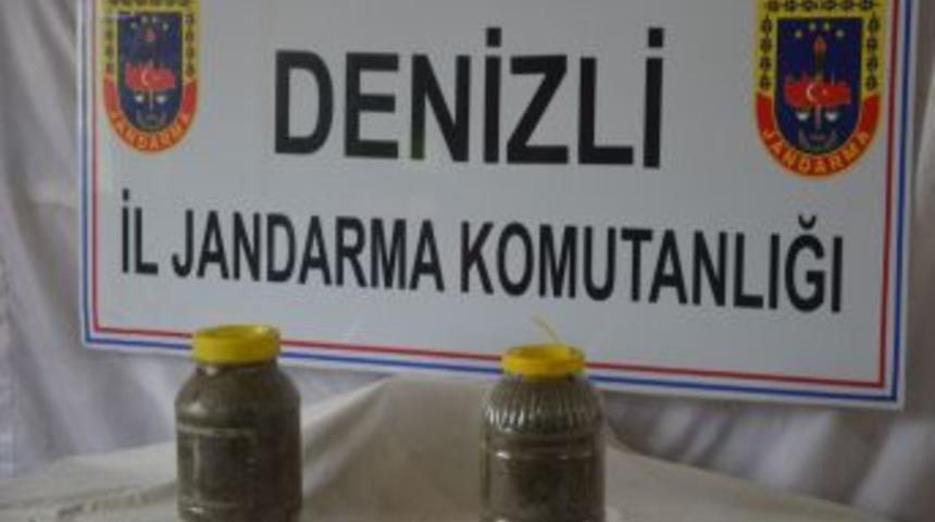 Denizli&rsquo;de Afyon sakızı ele ge&ccedil;irildi