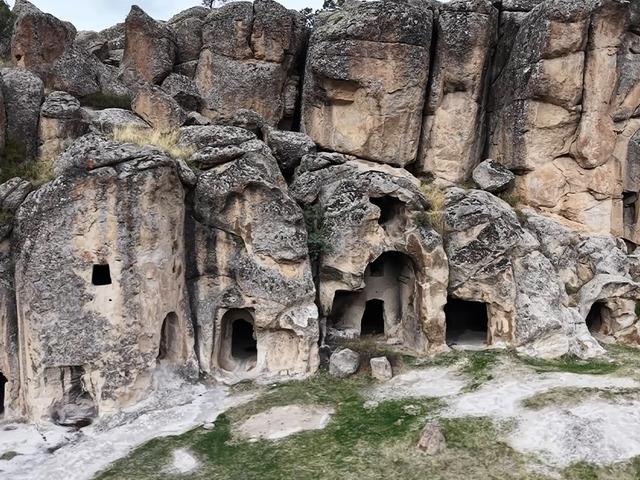 Aksaray'da vadinin i&ccedil;indeki gizli şehir