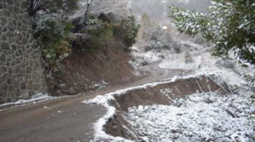 K&ouml;seağzı yolu &ccedil;&ouml;kt&uuml;
