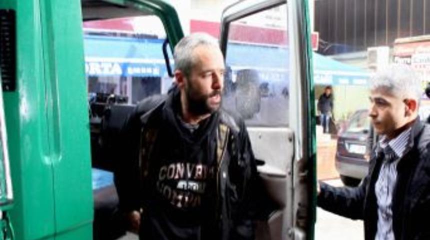 "Shadid'in cesedini ata y&uuml;kledik, d&uuml;şmemesi i&ccedil;in de bağladık"