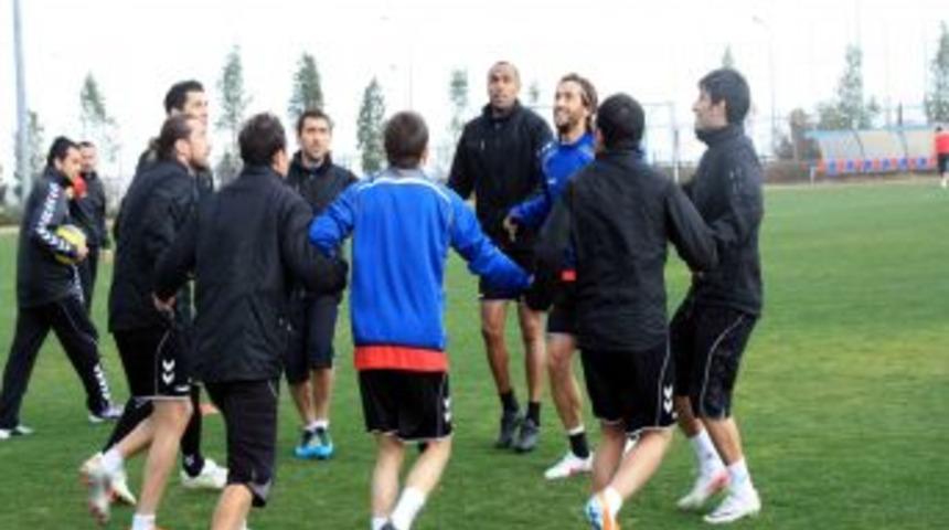 Mersin İdmanyurdu, Gen&ccedil;lerbirliği ma&ccedil;ından galibiyet bekliyor