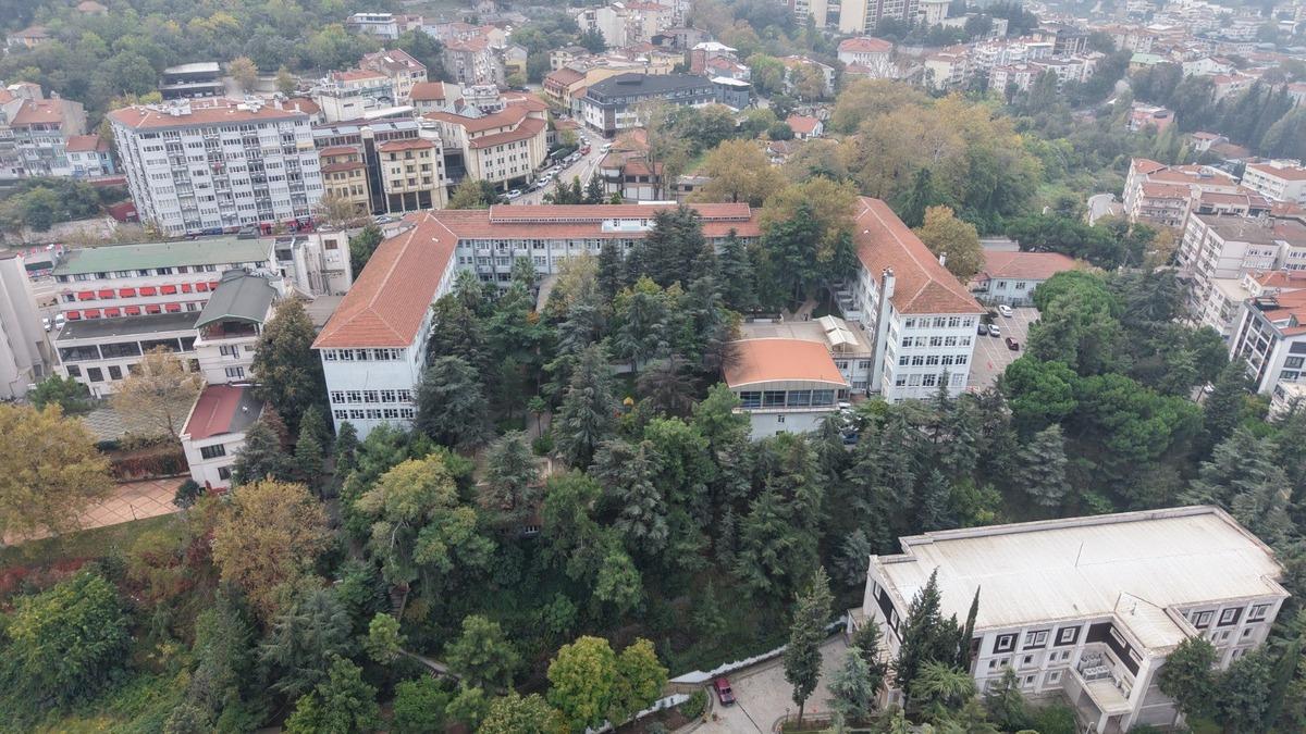 723 yıllık hastane! İçinde Türkiye nin en kaliteli termal suyu var 2