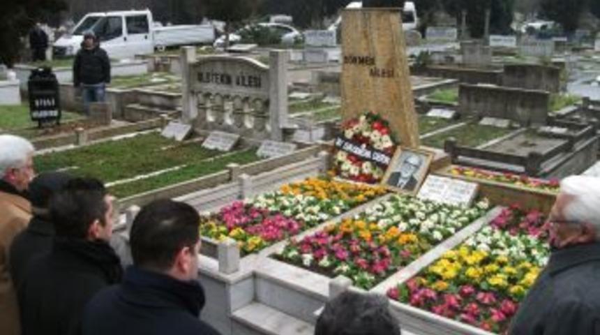 Eski Hatay Cumhurbaşkanı S&ouml;kmen kabri başında anıldı