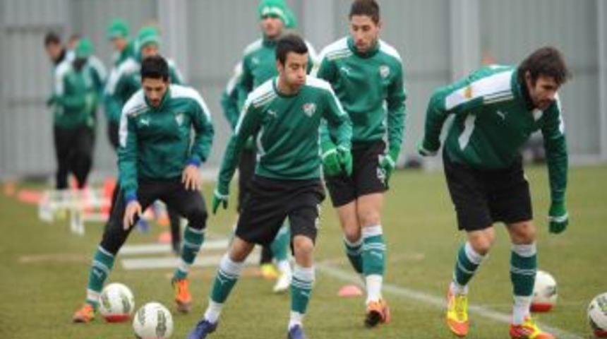 Bursaspor, Manisaspor ma&ccedil;ına sıkı hazırlanıyor