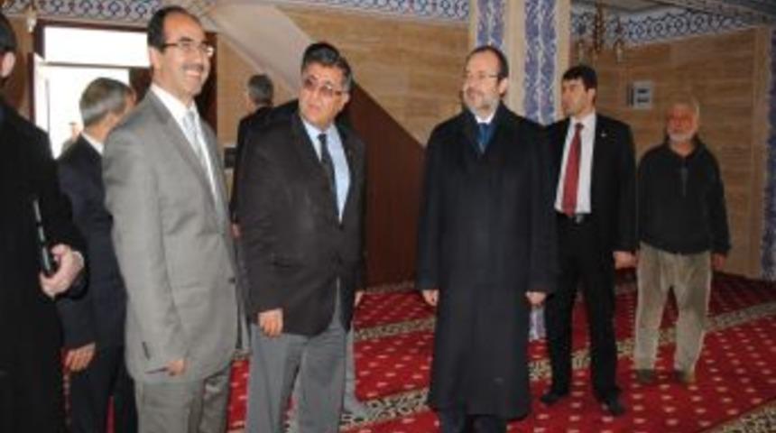 G&ouml;rmez: Din kardeşliğinin kan kardeşliğinin fevkinde olduğunu anlatacağız