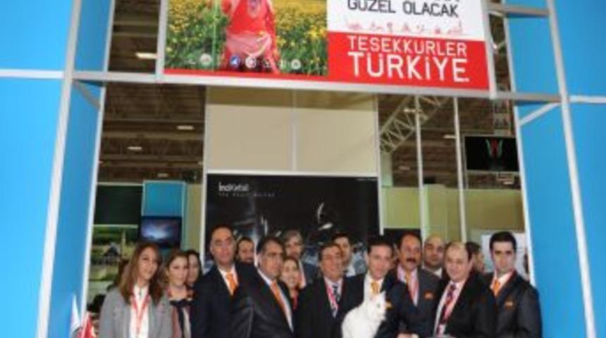 Vanlı Turizmciler T&uuml;rkiye'ye teşekk&uuml;r i&ccedil;in EMITT&rsquo;te