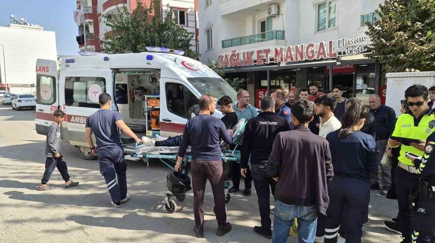 Adıyaman&rsquo;da otomobil ile motosiklet &ccedil;arpıştı: 1 yaralı