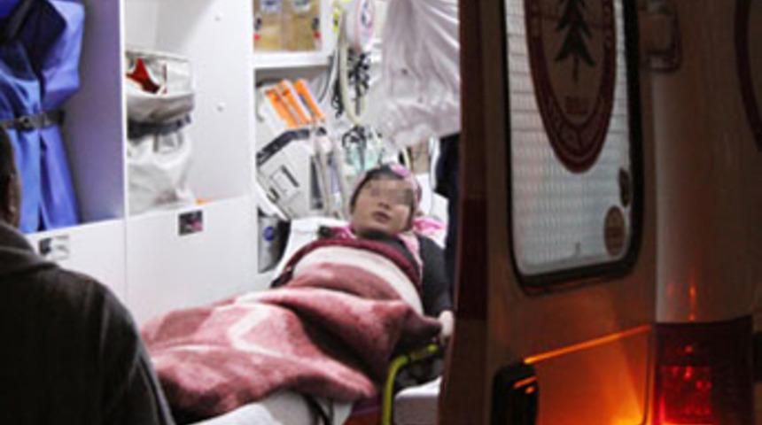 11'lik Zeynep 18 oldu, &ccedil;ocuğunu doğurdu