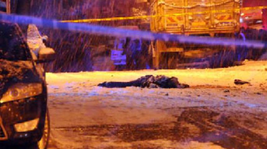 &Uuml;zerinde bomba patlayan kadın kurye &ccedil;ıktı