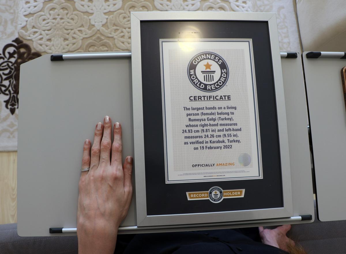 Dünyanın en lerini topladı! 12 yılda 8 kez Guinness Rekorlar Kitabı na girdi 5