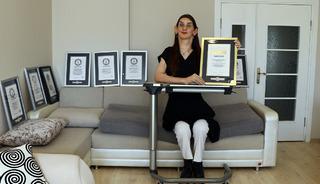 12 yılda 8 kez Guinness Rekorlar Kitabı'na girdi