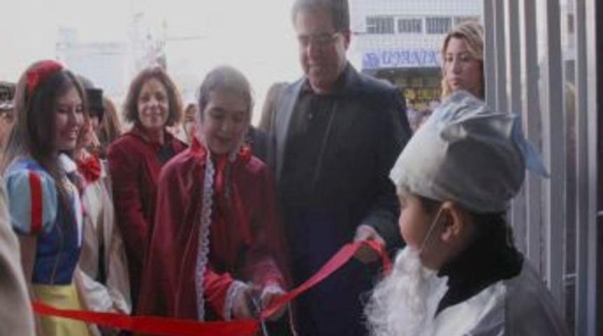 İskenderun Belediyesi &Ccedil;ocuk Tiyatrosu Salonu hizmete girdi