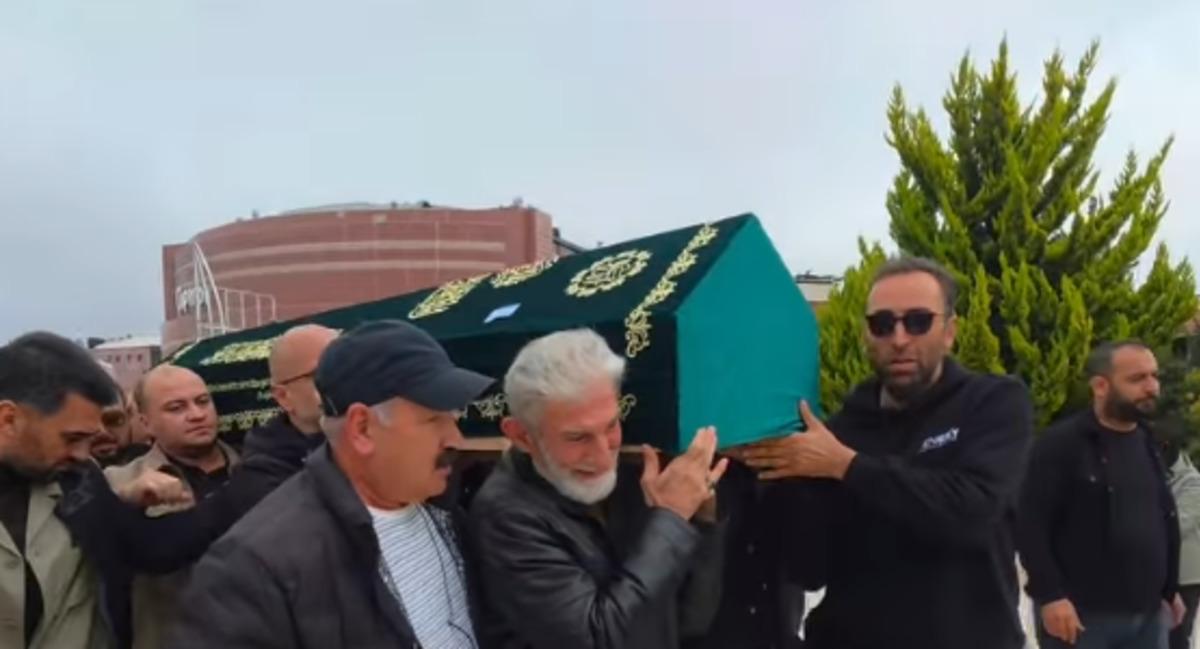 Nev in vasiyeti yerine getirilecek! Cenazede Süleyman Soylu dikkat çekti 4