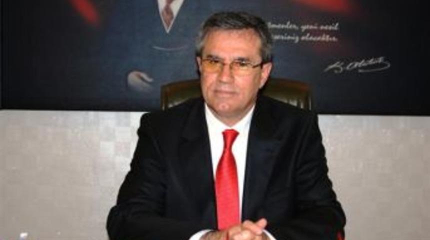 Yeni m&uuml;d&uuml;r g&ouml;reve başladı