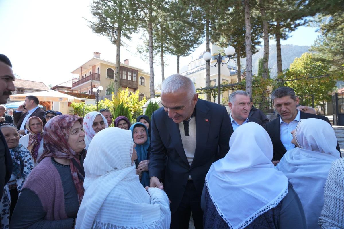 Bakan Ersoy, baba ocağında iki yeni eserin a&ccedil;ılışını yaptı 4