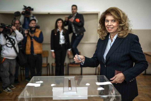 Bulgaristan, cumhurbaşkanlığı seçimi için sandık başında 1
